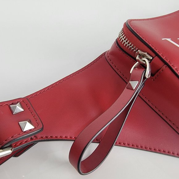Valantino Garavani VLTN Smooth Leather Belt Bag with Rockstud Detail - Picture 8 of 10